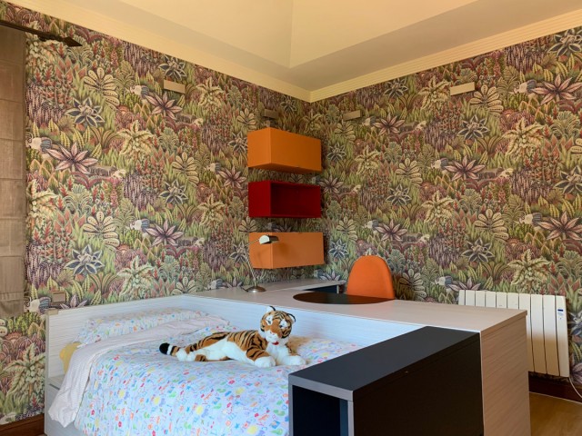 5 Bedrooms Villa in Marbella