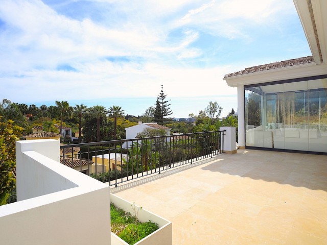 6 Soveroms Villa i Nueva Andalucía