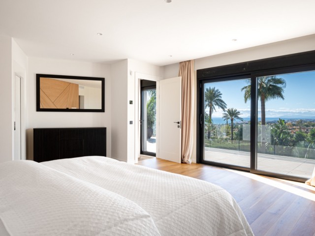 5 Soveroms Villa i Nagüeles