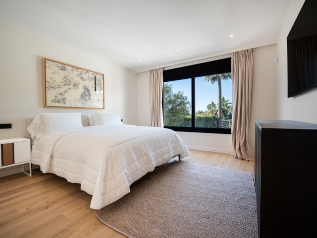 5 Soveroms Villa i Nagüeles