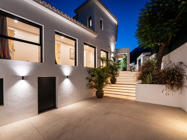 5 Soveroms Villa i Nagüeles