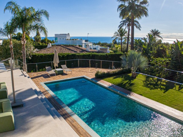 5 Soveroms Villa i Nagüeles