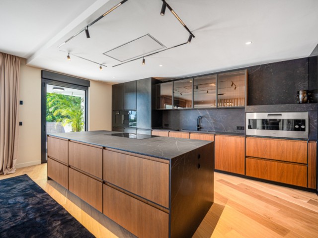 5 Soveroms Villa i Nagüeles