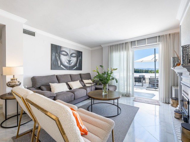 3 Soveroms Rekkehus i Nueva Andalucía