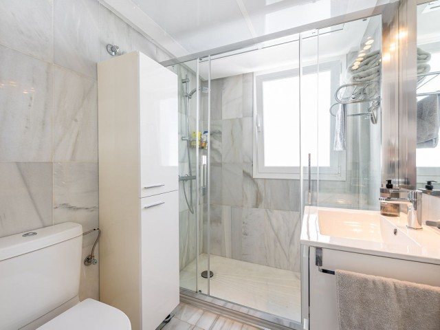 3 Soveroms Rekkehus i Nueva Andalucía