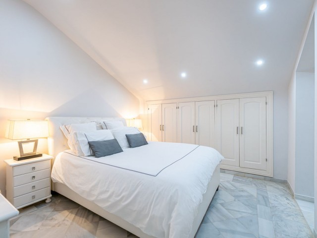 3 Soveroms Rekkehus i Nueva Andalucía