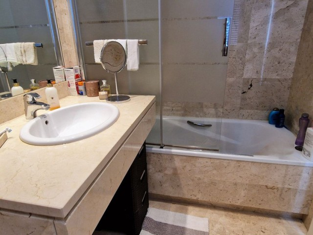 3 Makuuhuoneen Rivitalo Artola