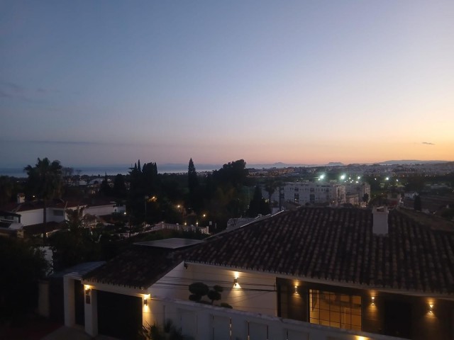 2 Soveroms Rekkehus i Nueva Andalucía