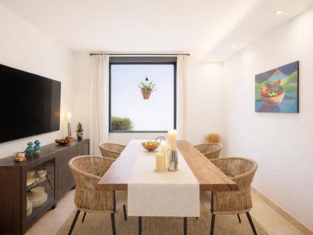 4 Soveroms Rekkehus i Estepona