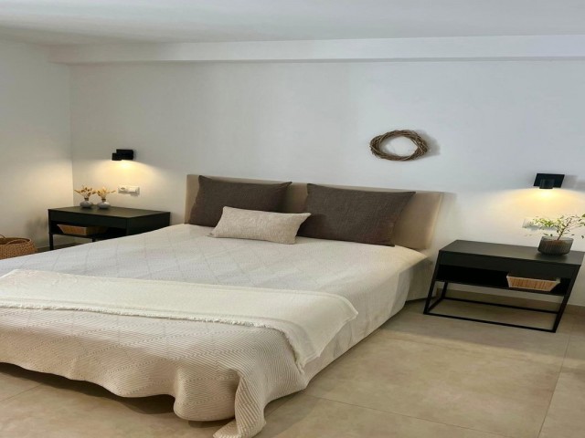 4 Soveroms Rekkehus i Estepona