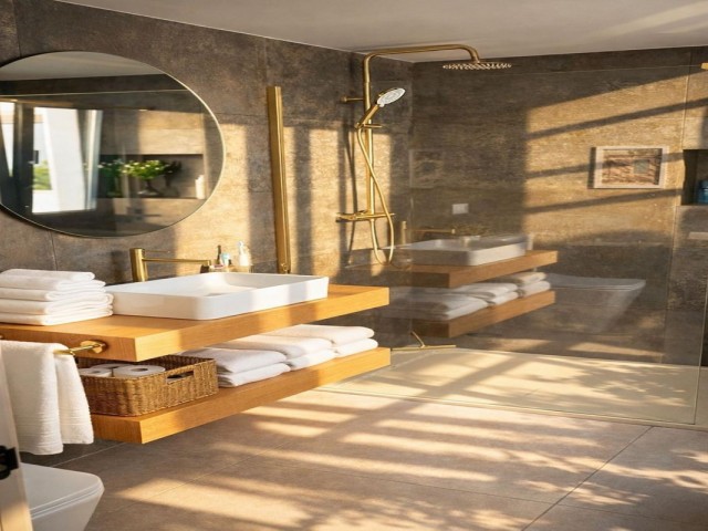 4 Soveroms Rekkehus i Estepona