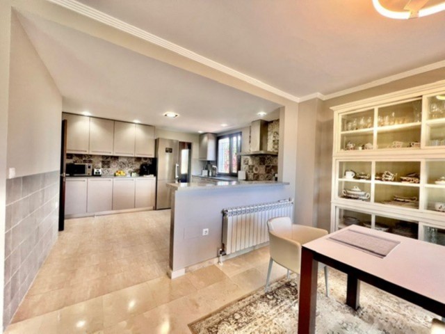 5 Bedrooms Villa in Guadalmina Alta