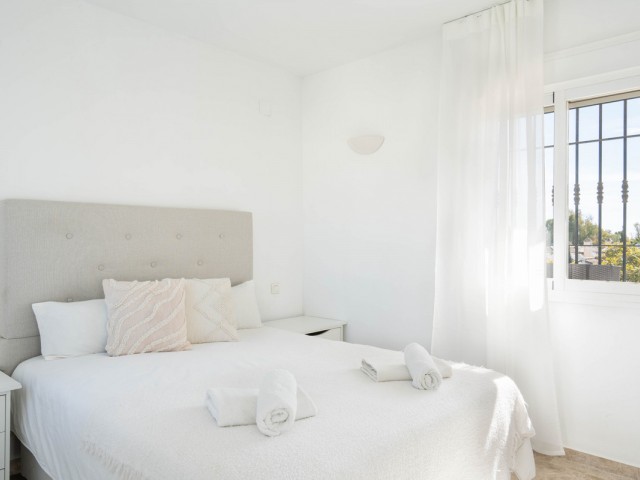 3 Soveroms Leilighet i Nueva Andalucía