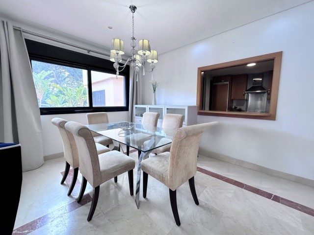 2 Soveroms Leilighet i Puerto Banús