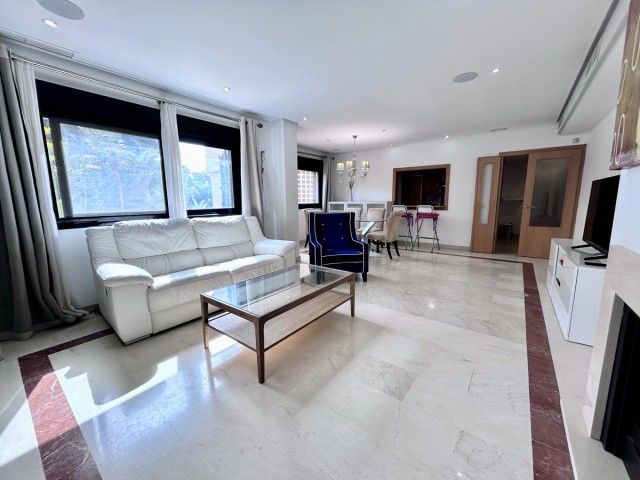 2 Slaapkamer Appartement in Puerto Banús