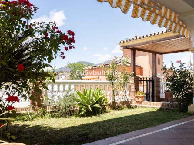 5 Soveroms Rekkehus i San Pedro de Alcántara