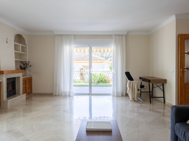 5 Soveroms Rekkehus i San Pedro de Alcántara