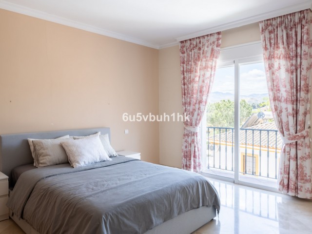 5 Soveroms Rekkehus i San Pedro de Alcántara