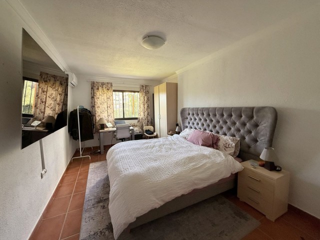 4 Soveroms Rekkehus i Calahonda