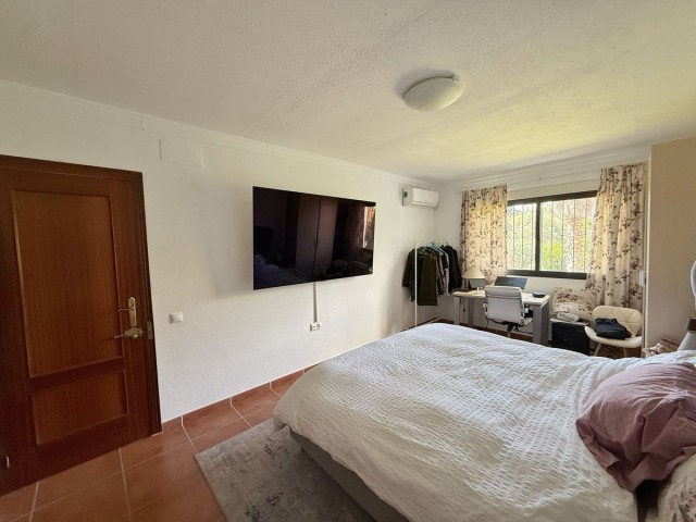 4 Soveroms Rekkehus i Calahonda