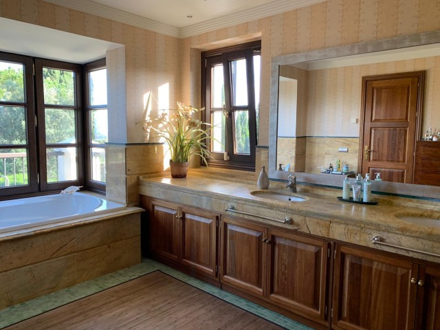 5 Bedrooms Villa in Sierra Blanca