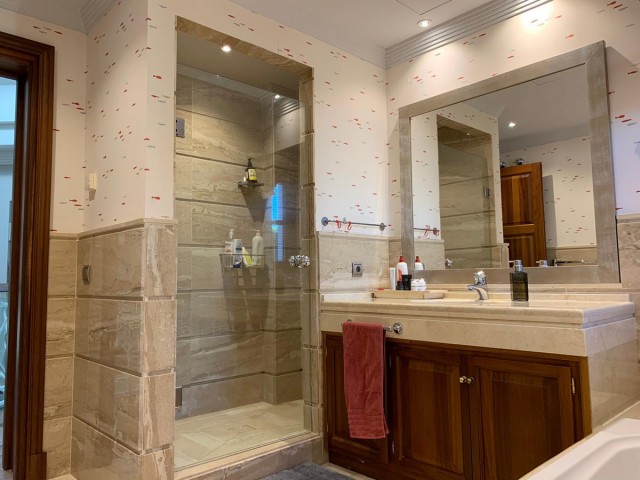 5 Bedrooms Villa in Sierra Blanca