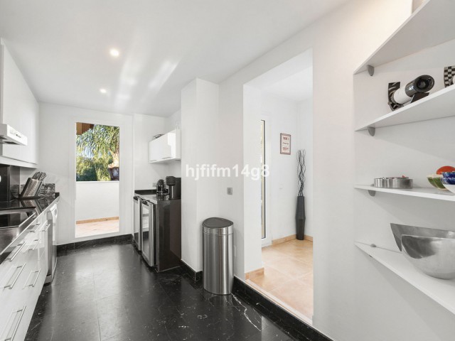 Penthouse in Nueva Andalucía