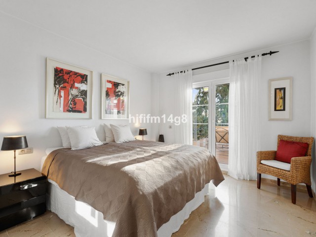 Penthouse in Nueva Andalucía