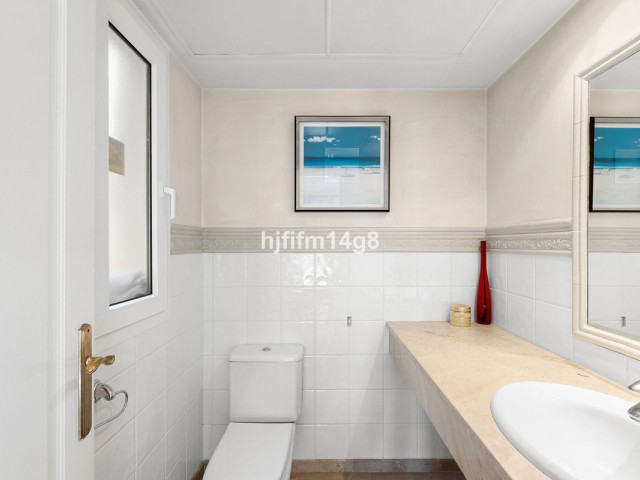 Penthouse in Nueva Andalucía