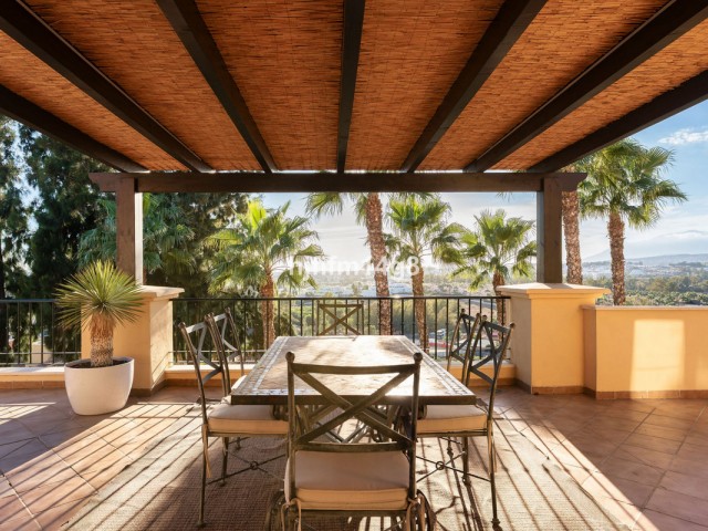 Penthouse in Nueva Andalucía