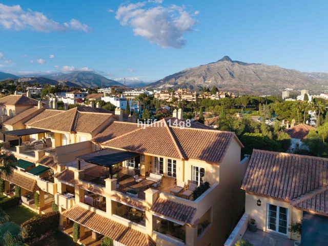 Penthouse in Nueva Andalucía