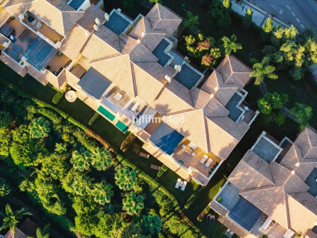 Penthouse in Nueva Andalucía