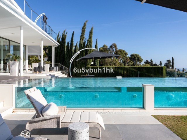 4 Soveroms Villa i Benalmadena