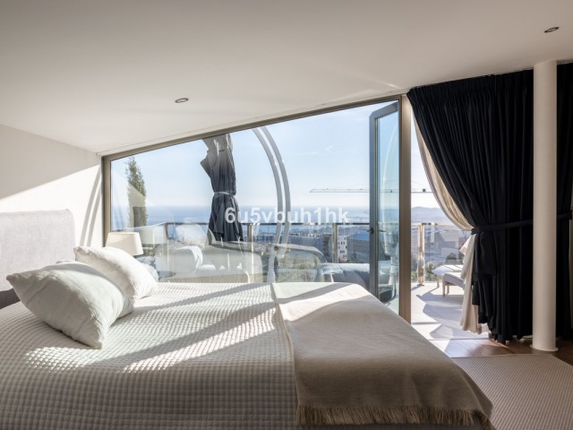 4 Soveroms Villa i Benalmadena