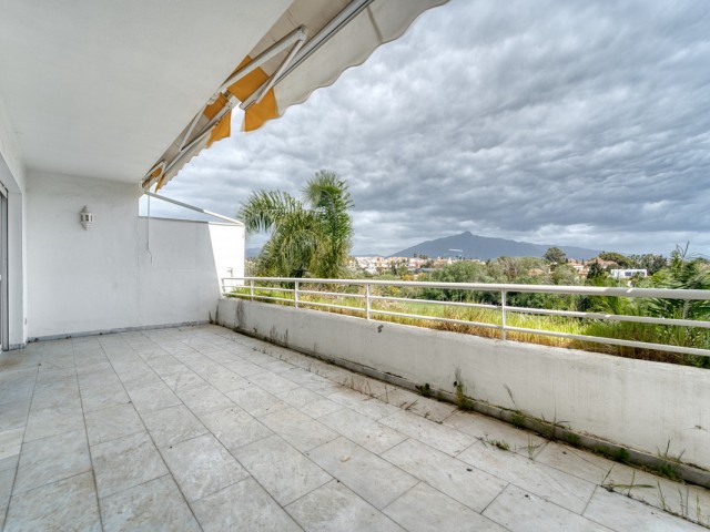 5 Schlafzimmer Apartment in Guadalmina Baja