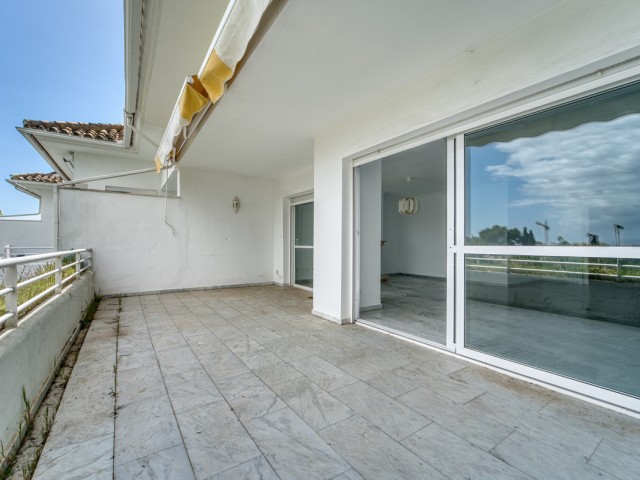 5 Schlafzimmer Apartment in Guadalmina Baja