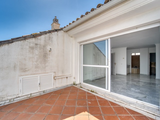 5 Schlafzimmer Apartment in Guadalmina Baja