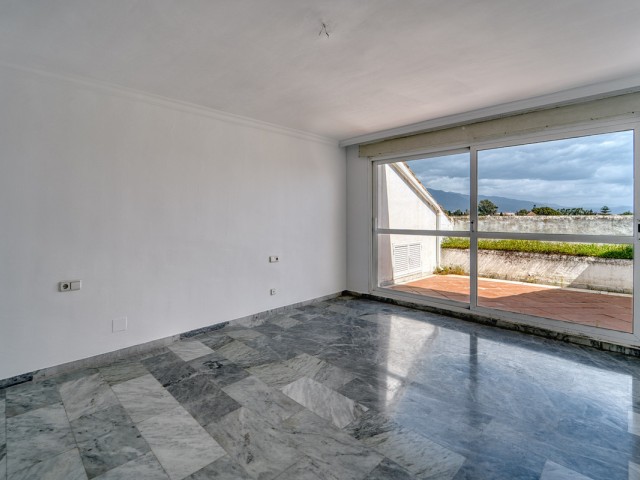 5 Schlafzimmer Apartment in Guadalmina Baja