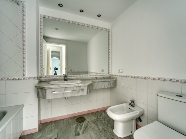 5 Schlafzimmer Apartment in Guadalmina Baja