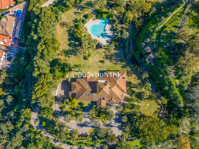 8 Sovrums Villa i Mijas