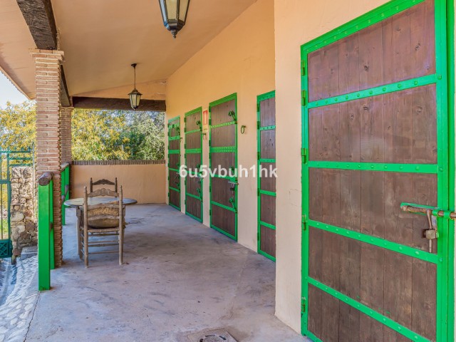 8 Sovrums Villa i Mijas