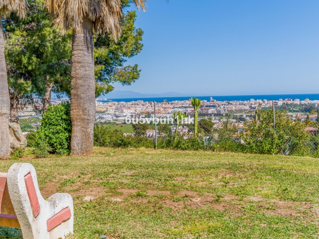 8 Sovrums Villa i Mijas