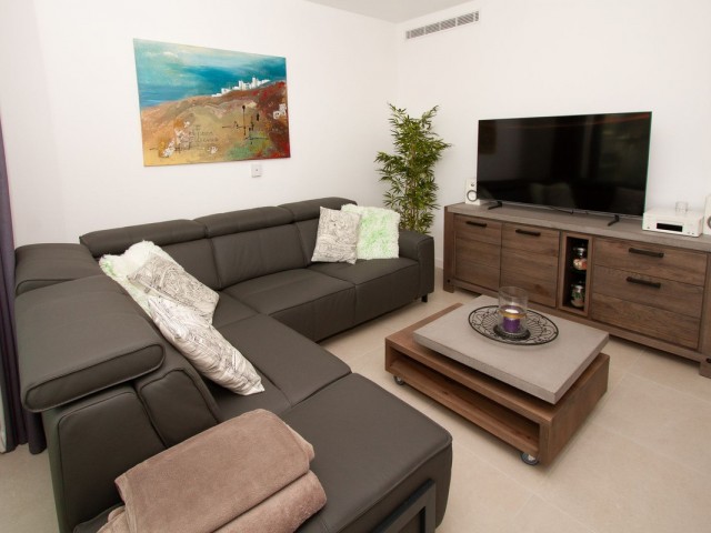 3 Bedrooms Apartment in Calanova Golf