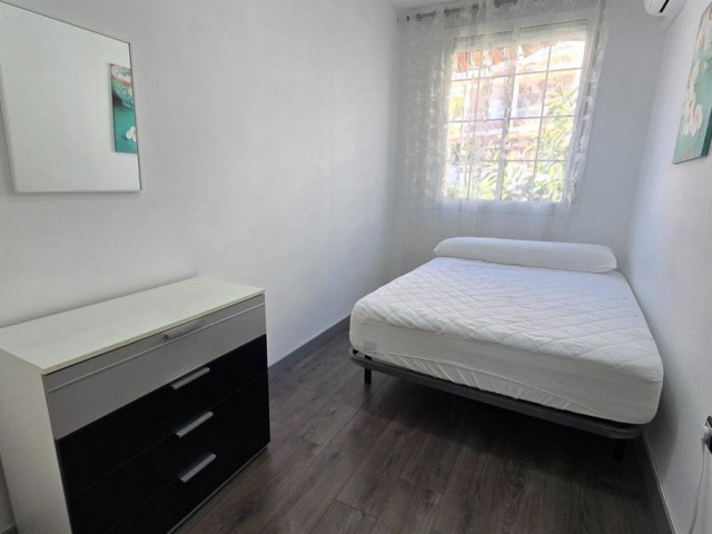 3 Makuuhuoneen Huoneisto La Carihuela