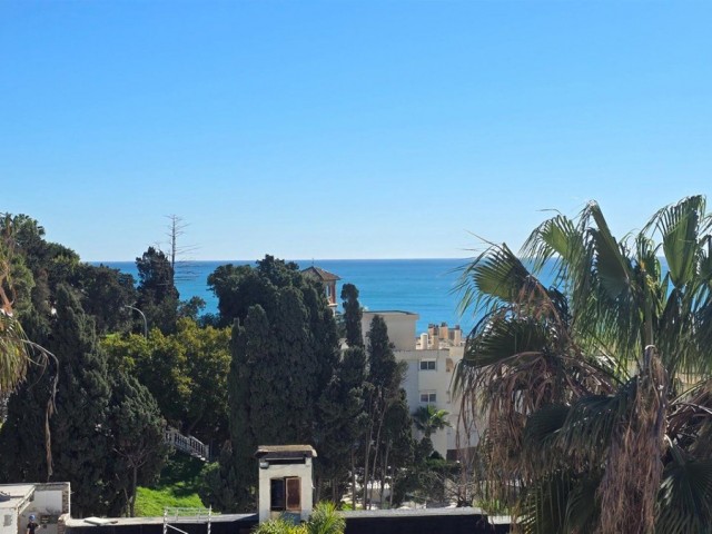 3 Makuuhuoneen Huoneisto La Carihuela