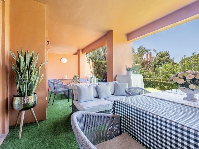 2 Schlafzimmer Apartment in Estepona