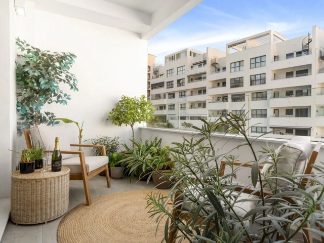 2 Bedrooms Apartment in Estepona