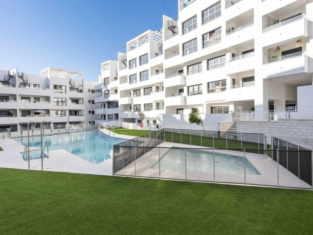 2 Bedrooms Apartment in Estepona