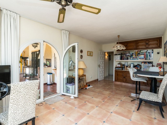 4 Makuuhuoneen Huvila Marbesa