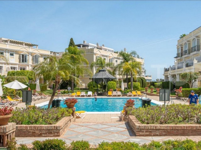 3 Schlafzimmer Apartment in Nueva Andalucía